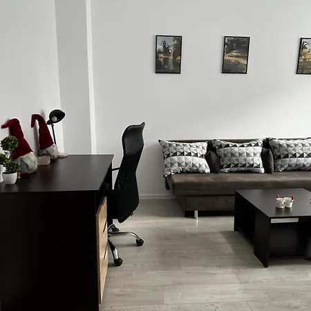 рентал 1 Warna